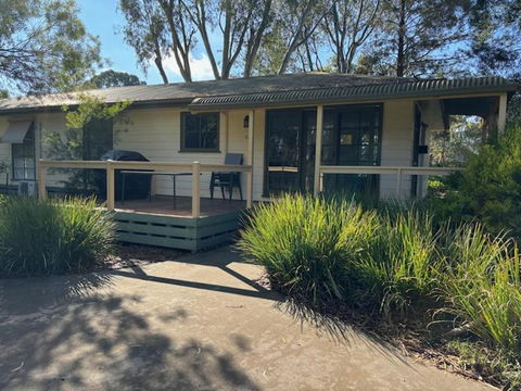 River Frontage Unit Moama - Accommodation Newcastle 0