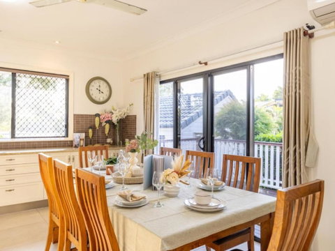River View 5B Home Near Freeway Shops Loganholme - Accommodation Newcastle 2