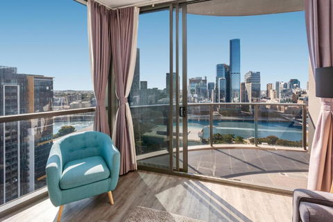River-View Unit With Rooftop Pool Near Museums - Accommodation Newcastle 2