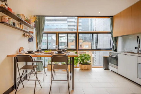 Riverside Apartment Melbourne CBD - Accommodation Newcastle 0