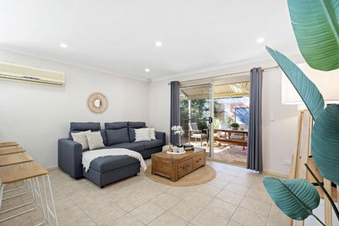Rivervale Family Retreat - Accommodation Newcastle 2