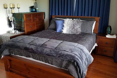 Riverview Place - Accommodation Newcastle 2