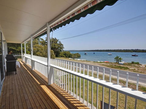 Riverwatch - Accommodation Newcastle 3