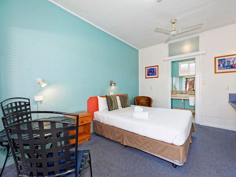 Riviera Motel Bundaberg - Accommodation Newcastle 2