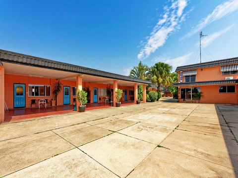 Riviera Motel Bundaberg - Accommodation Newcastle 1