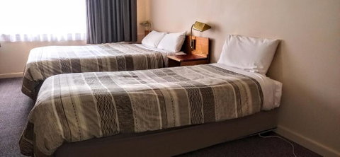 Redhill Cooma Motor Inn - Accommodation Newcastle 2