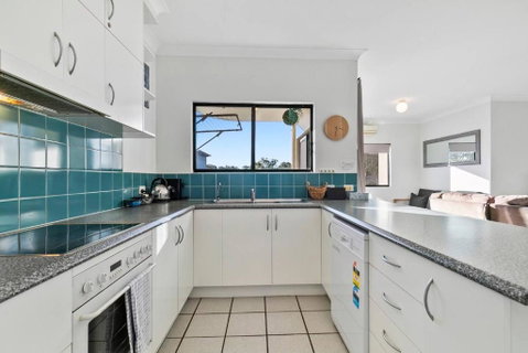 Rooftop Island Sunsets - Accommodation Newcastle 2