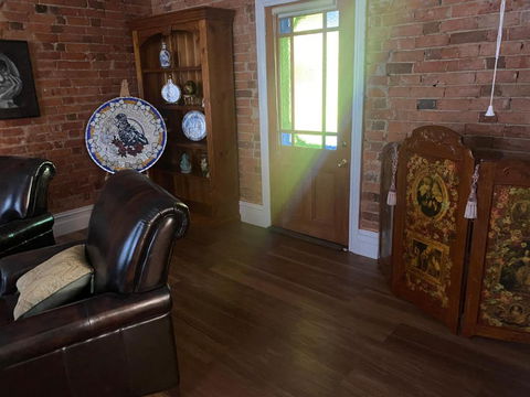 Rose Gold Cottage - Accommodation Newcastle 3