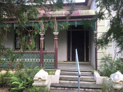 Rosslyn - Accommodation Newcastle 3