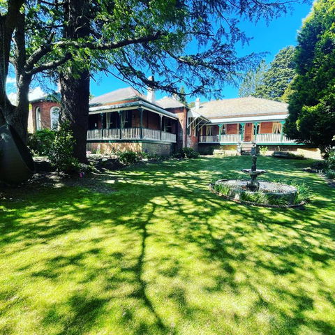 Rowan Brae Historic Guesthouse - Accommodation Newcastle 0