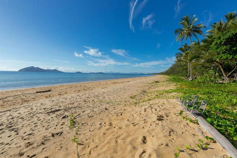 Roya On Mission - Beachfront - Wongaling - Family - Accommodation Newcastle 2