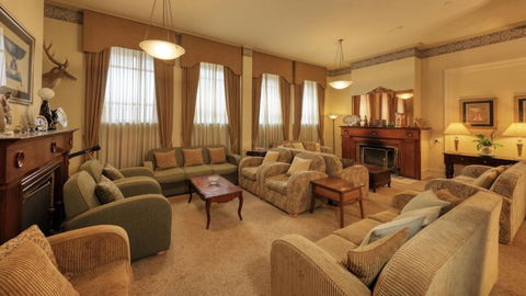Royal Exchange Hotel - Accommodation Newcastle 3