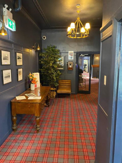 Royal Hotel Oberon - Accommodation Newcastle 3