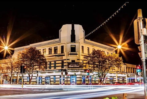 Royal Hotel Orange - Accommodation Newcastle 0