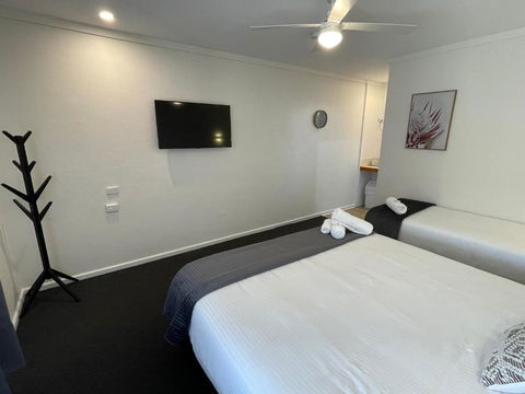 Royal Hotel Motel Scone - Accommodation Newcastle 2