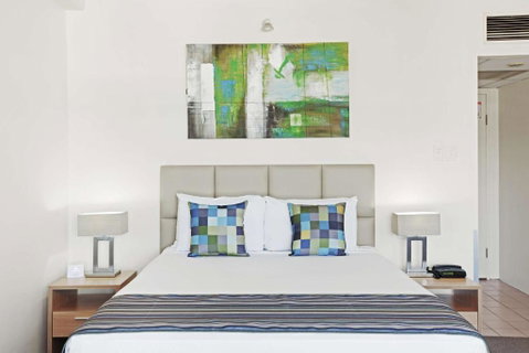 Rydges Esplanade Resort Cairns - Accommodation Newcastle 0