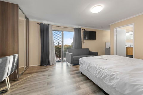 S1 Motel - Accommodation Newcastle 3