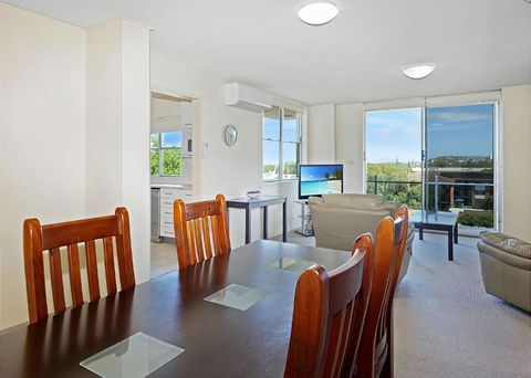 Sail Away - Accommodation Newcastle 2