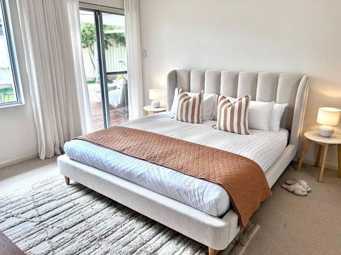 Salt - Accommodation Newcastle 2