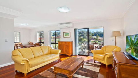 Saltwater Accom Holidays - Accommodation Newcastle 0