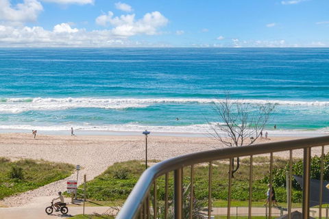 San Simeon 33 - Accommodation Newcastle 0