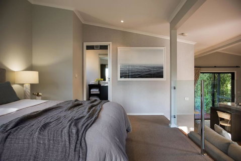 Sanctum - Accommodation Newcastle 3