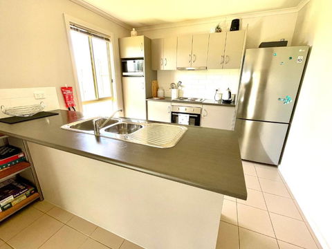 Sand & Salt - Accommodation Newcastle 3