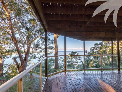 Sandbar View - Accommodation Newcastle 3