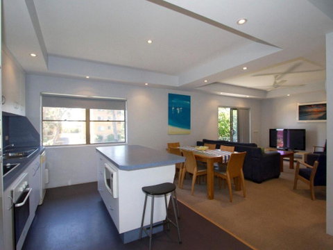 Sandcastle 7 With WiFi - Accommodation Newcastle 2