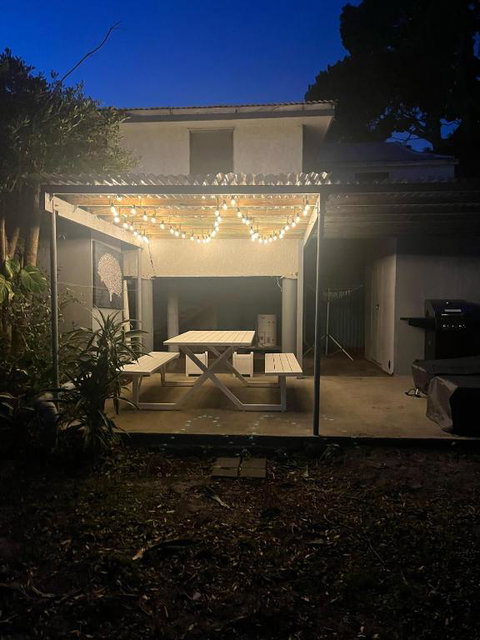 Sandown Beachside Cottage - Accommodation Newcastle 0