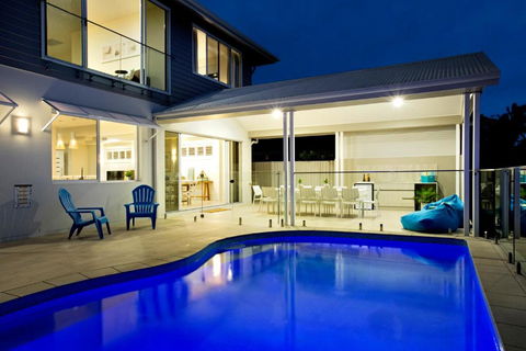 Sandy Cove - Accommodation Newcastle 1