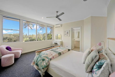 Sandy Cove @ Royle Palms - Accommodation Newcastle 1