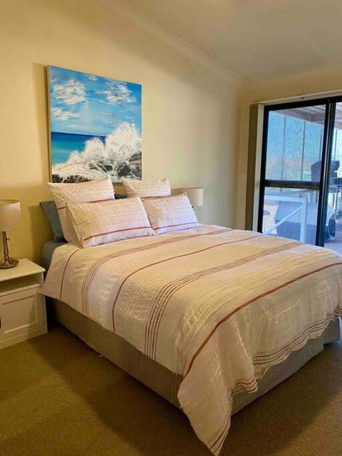 Spear Creek Beach House - Accommodation Newcastle 1