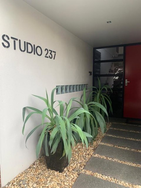 Studio237 Kyabram - Accommodation Newcastle 2