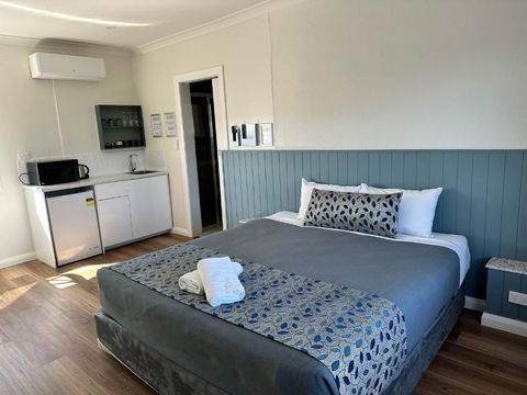 Surf Beach Motel Newcastle - Accommodation Newcastle 0