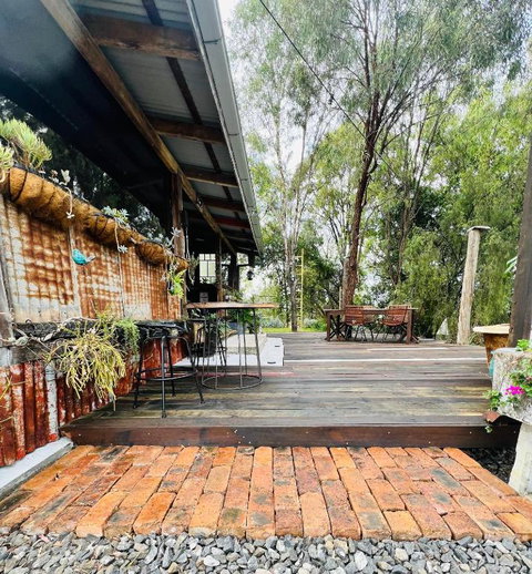 The Cabin, Ghost Gum Gully - Accommodation Newcastle 2