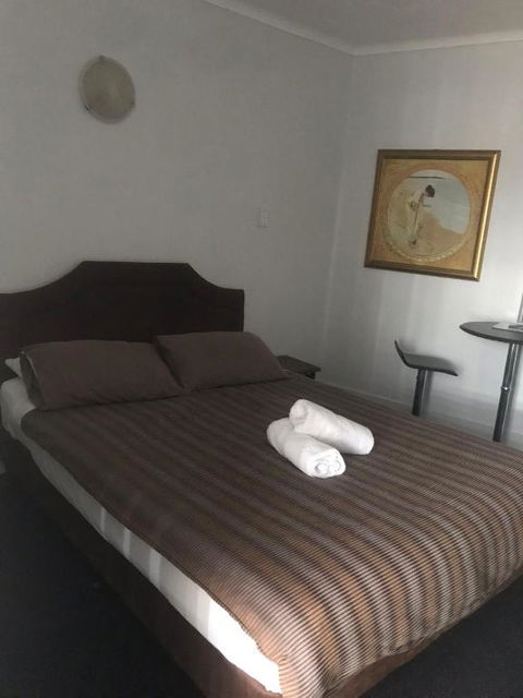 The Flinders Hotel Motel Port Augusta - Accommodation Newcastle 2