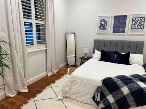 The Goody House - Accommodation Newcastle 2