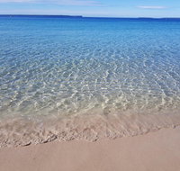 Beachside Husky Waterfront Cabin - Accommodation Newcastle