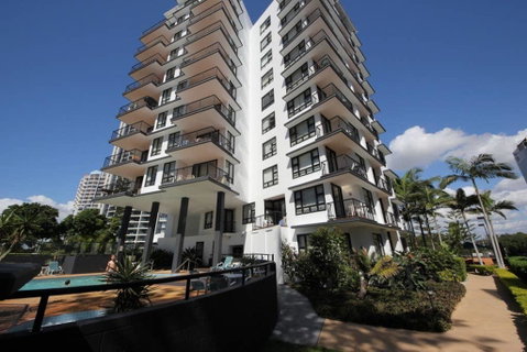 Beachside Neptune Resort Apt Upgraded! - Accommodation Newcastle 1
