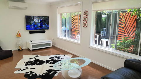 Beachside Villa Ettalong Beach - Accommodation Newcastle 0