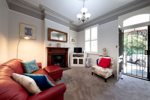 Beautiful Modern Historic Home Near Sydney Harbour - Accommodation Newcastle 1