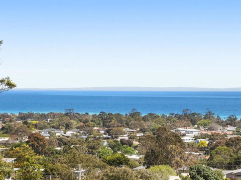 Bella Vista - Simply Stunning, Amazing Panoramic Bay Views! - Accommodation Newcastle 1