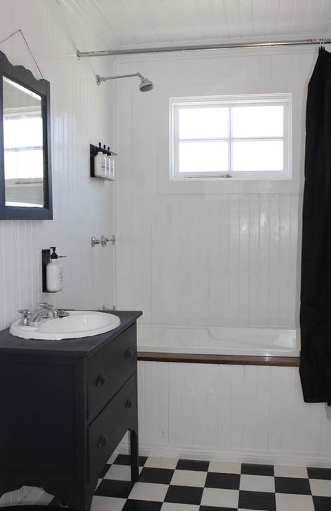 Bellanoon-Pet Friendly Cottage - Accommodation Newcastle 3