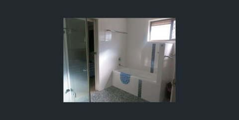 Bellara Holiday Home - Accommodation Newcastle 2