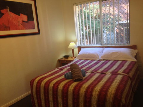 Bellevue Family Comforts, Amenities - Accommodation Newcastle 0