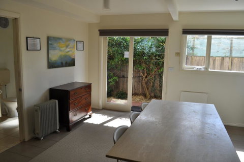 Belton Apartments - The Studio - Accommodation Newcastle 3