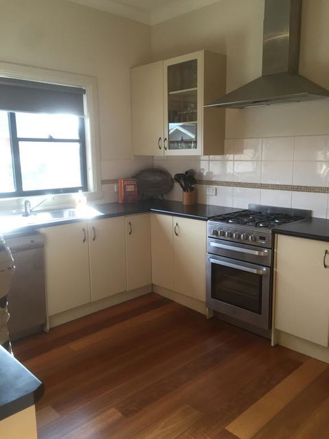 Bennett House Horsham - Accommodation Newcastle 3
