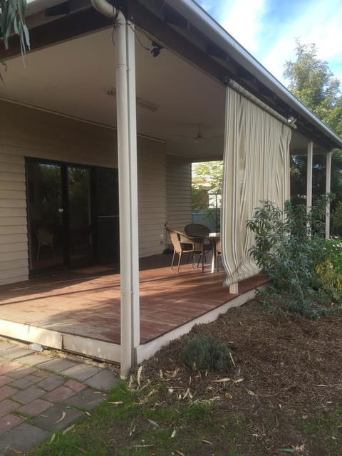 Bennett House Horsham - Accommodation Newcastle 1