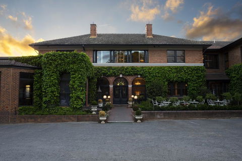 Berida Hotel - Accommodation Newcastle 0